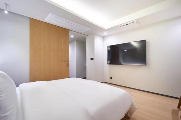 Hotel Tara *