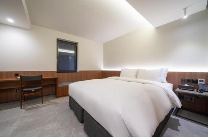 Hotel Tara *